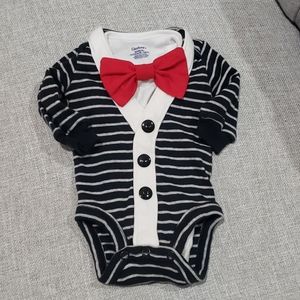 Brand new newborn going home outfit.
